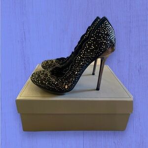 New Never Worn BCBG MAXAZRIA Heel - Peacock - BLK/Royal Blue Suede - Size 6.5